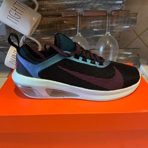 Women’s Nike Air Max Fly